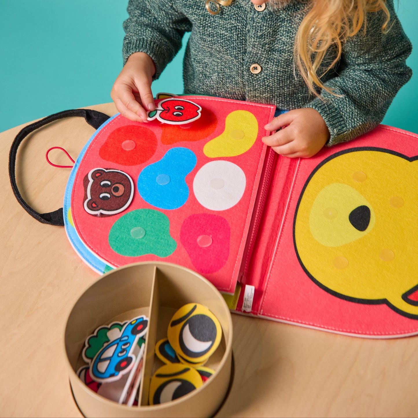 Montessori Playkit - Shapes and Colors